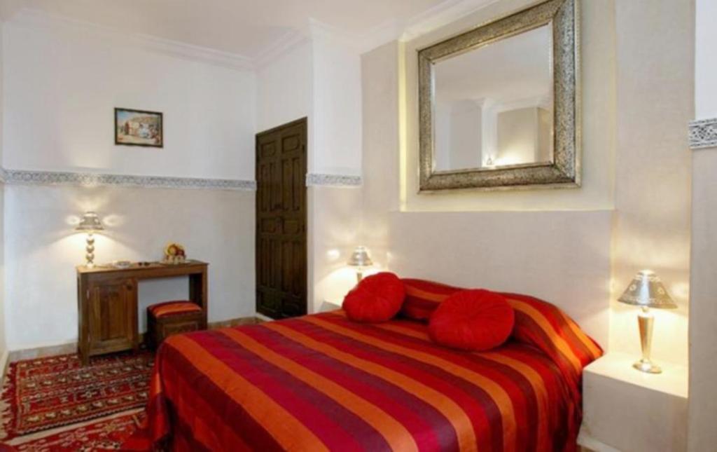 Riad El Noujoum مراكش الغرفة الصورة